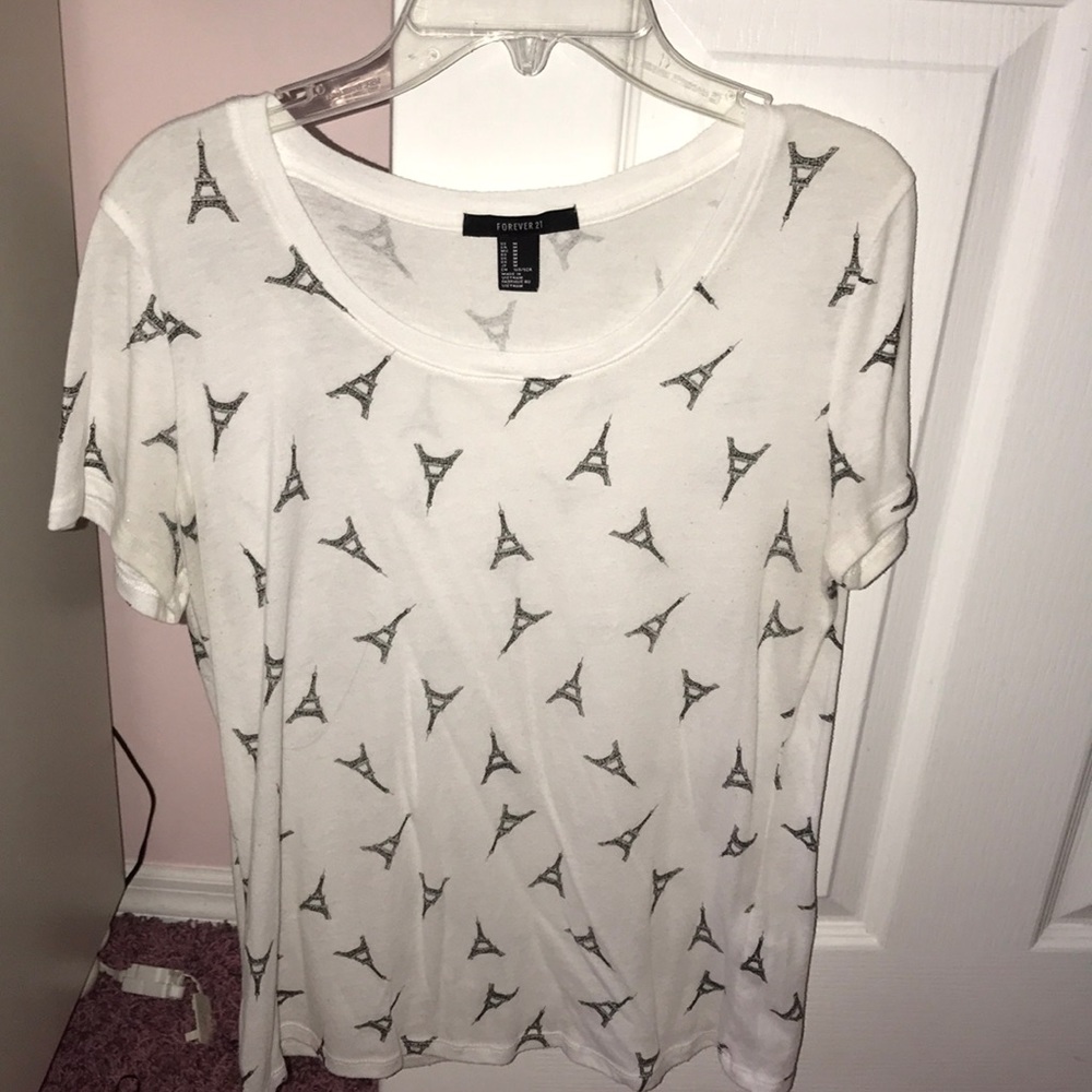 Eiffel tower t-shirt